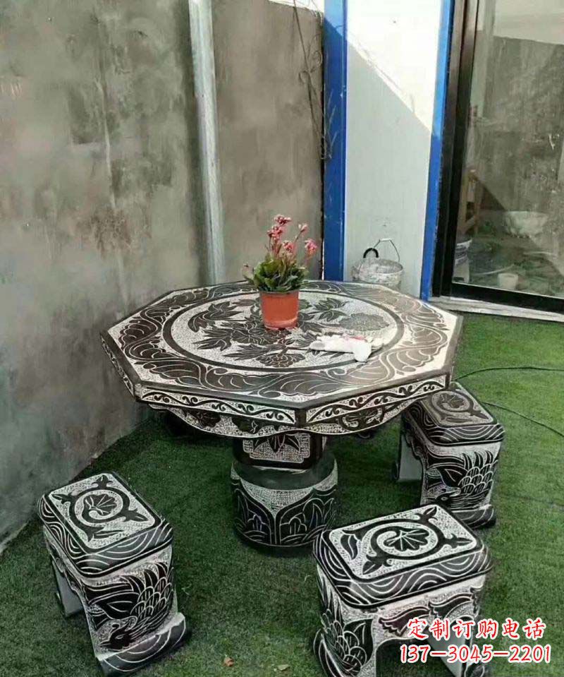 湖南多边形石头桌凳雕塑