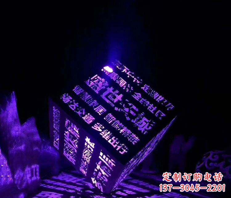 湖南发光不锈钢字体艺术雕塑