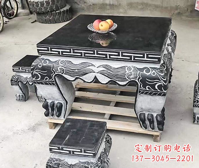 湖南中领雕塑方形仿古石桌凳