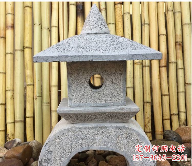湖南古典灯笼石雕
