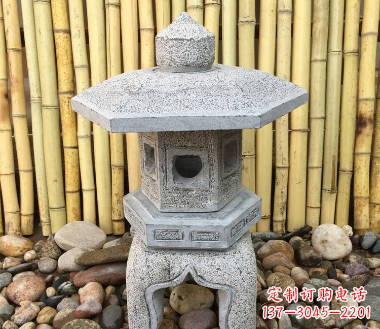 湖南精美仿古灯笼石雕