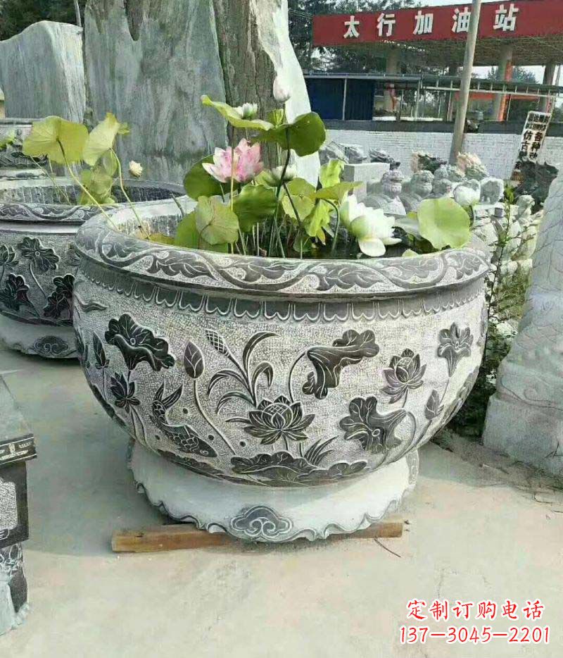 湖南仿古石雕荷花水缸——精美的艺术品