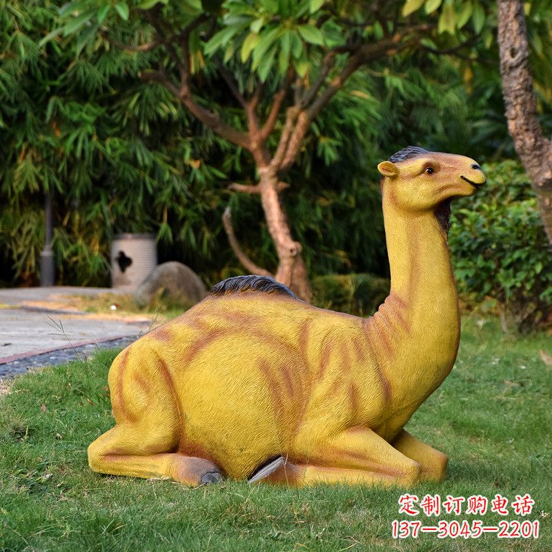 湖南艺术精美的骆驼雕塑