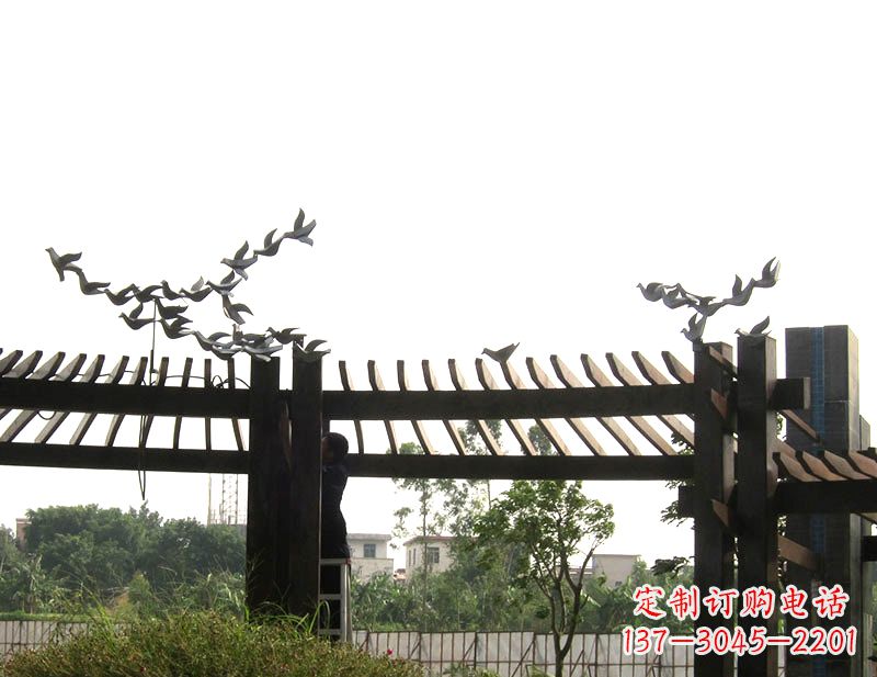 湖南飞翔美景·鸽子雕塑