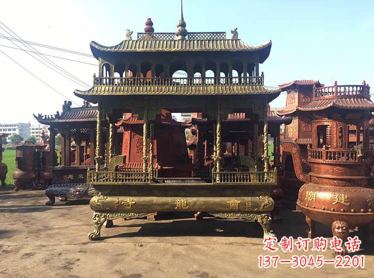 湖南高浮雕螭龙纹铜香炉