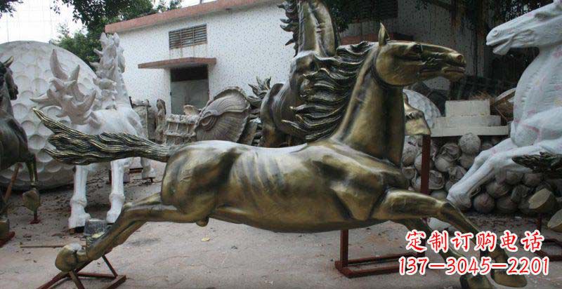 湖南公园奔跑的马动物铜雕