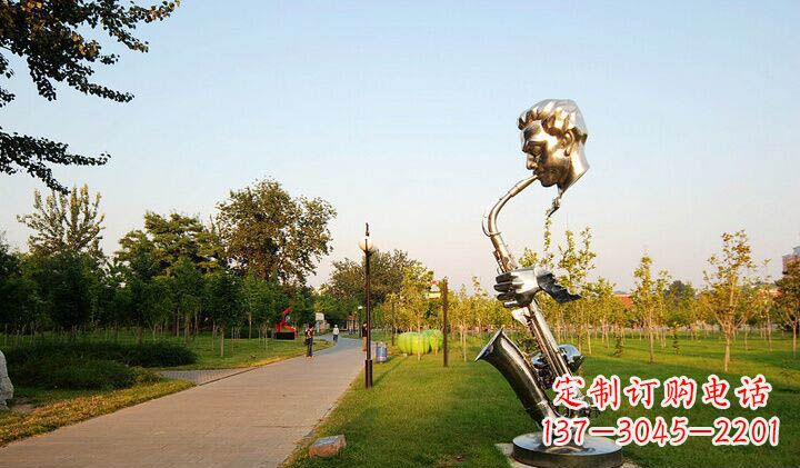 湖南不锈钢萨克斯抽象雕塑
