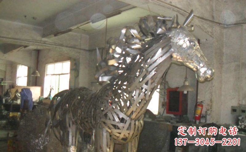 湖南不锈钢抽象马动物雕塑