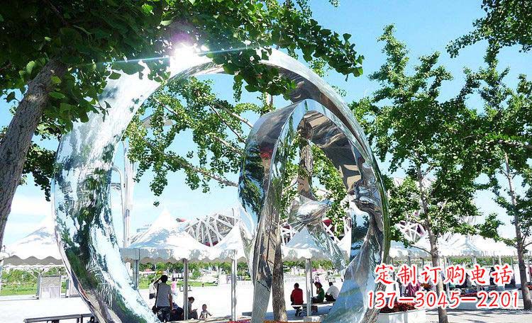 湖南公园不锈钢景观圆环雕塑