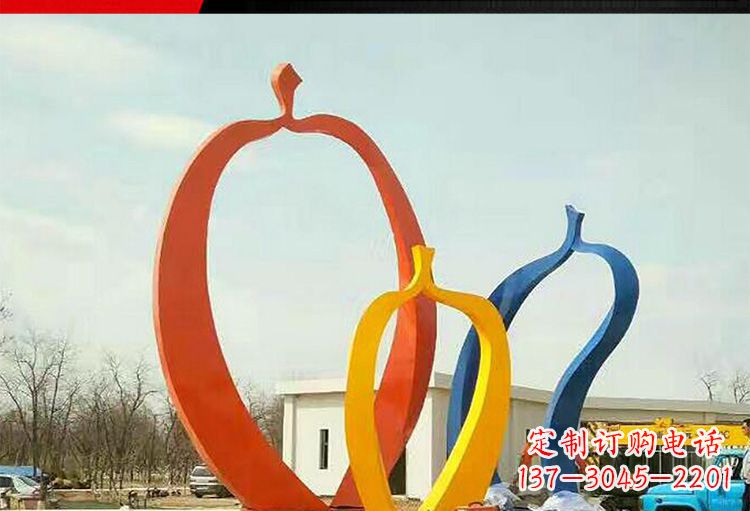 湖南金光闪耀,果实成熟——不锈钢苹果雕塑