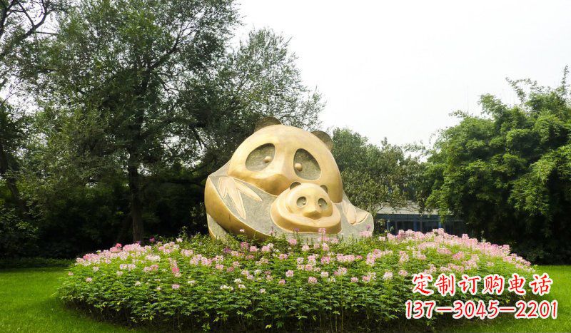 湖南熊猫雕塑 - 令公园增添无限活力