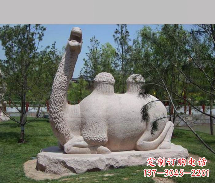湖南优雅骆驼石雕