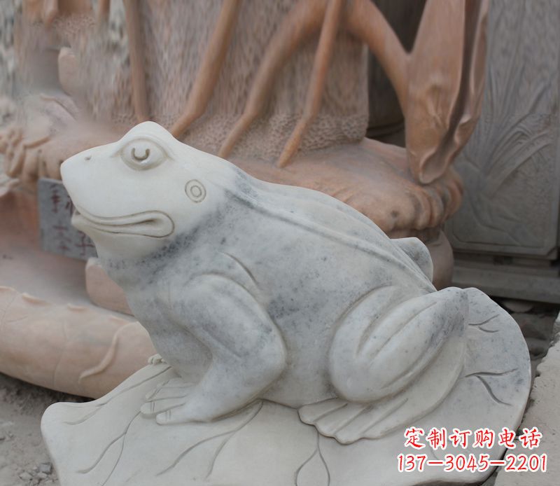 湖南青蛙雕塑生动逼真的公园动物雕塑