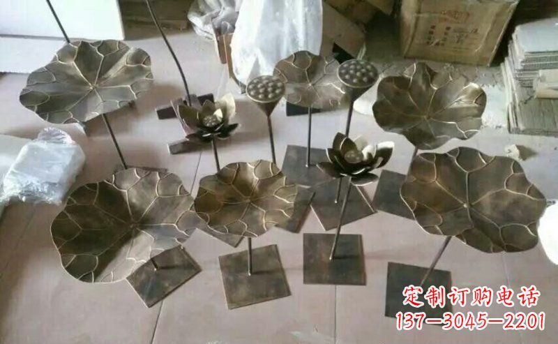 湖南精美荷叶锻铜雕塑