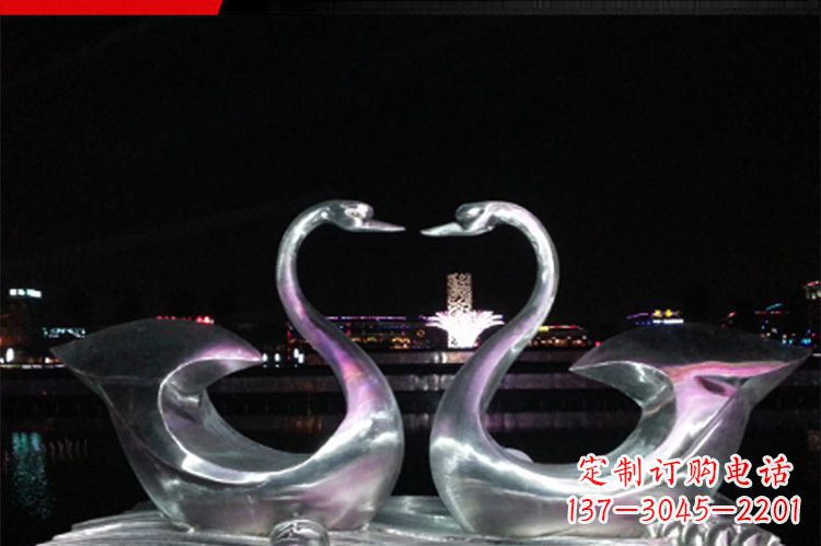 湖南公园仿真不锈钢仙鹤雕塑