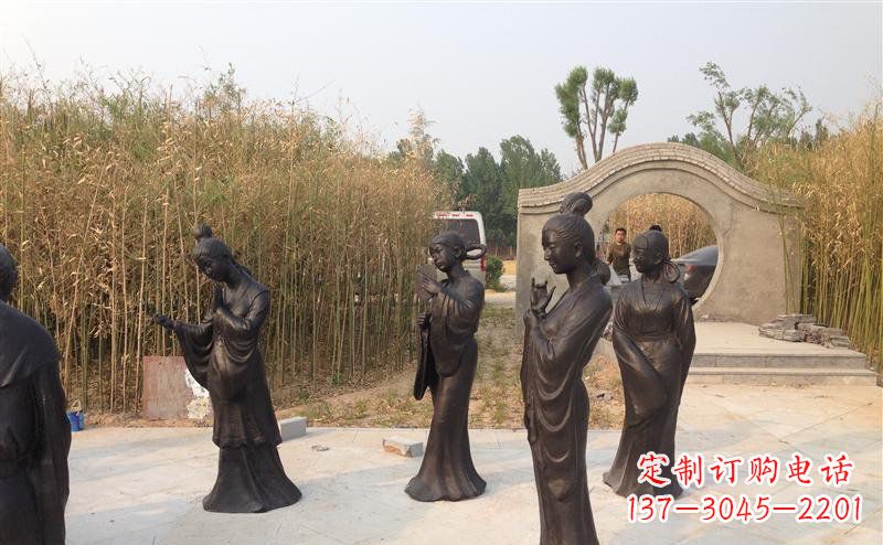 湖南公园古代女人人物铜雕