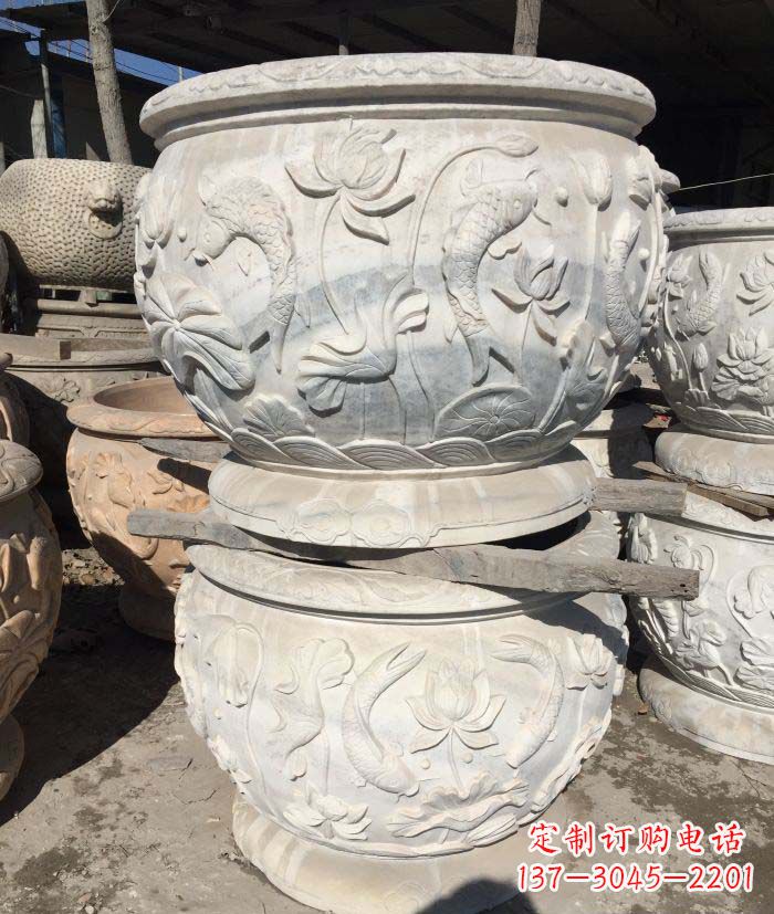 湖南公园汉白玉连年有余浮雕圆形荷花石水缸