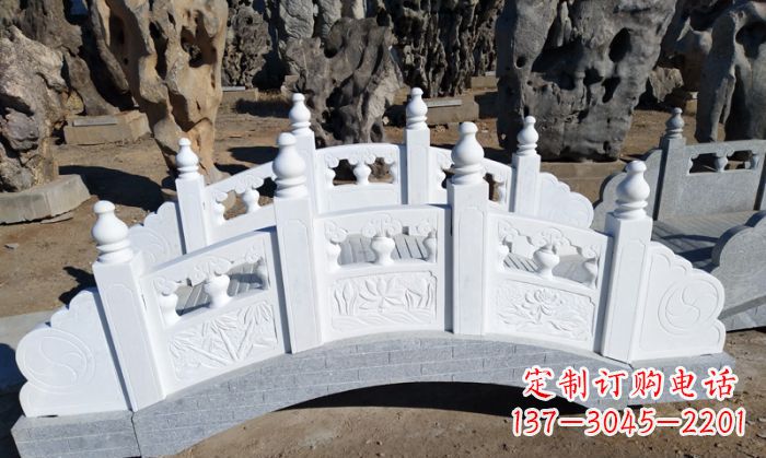 湖南公园汉白玉石拱桥 (6)