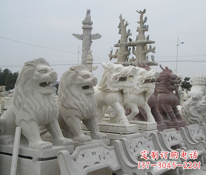 湖南新中式金色狮子雕塑