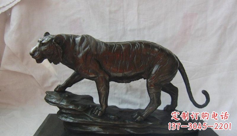 湖南高质量老虎铜雕