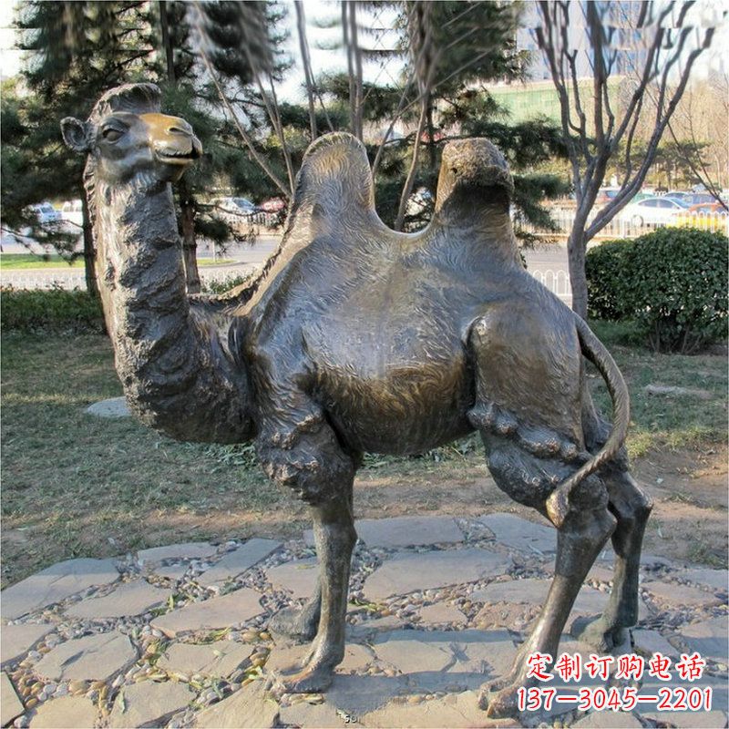 湖南精美绝伦的室内装饰品——骆驼铜雕