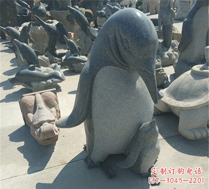 湖南爱永恒之石雕——公园母子企鹅石雕