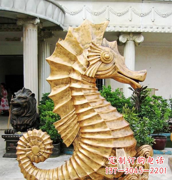 湖南公园喷水海马铜雕