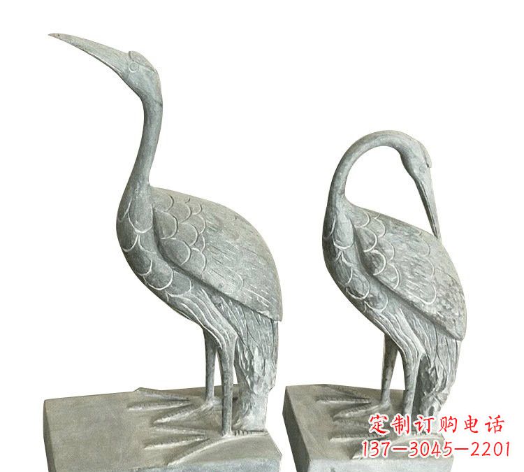 湖南公园青石仿古丹顶鹤石雕