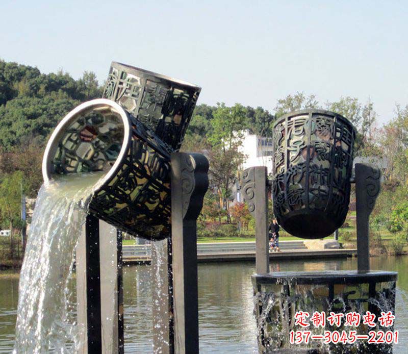湖南精美的铜制公园水缸喷泉雕塑