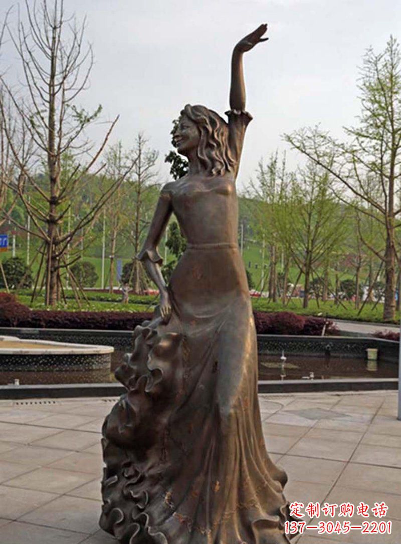 湖南公园跳舞的女孩人物铜雕