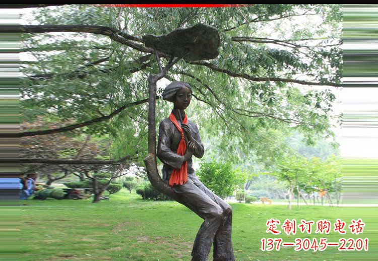 湖南可爱迷人的美女雕塑