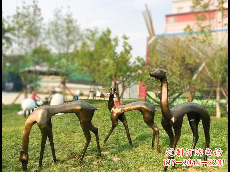 湖南艺术欣赏——梅花鹿雕塑