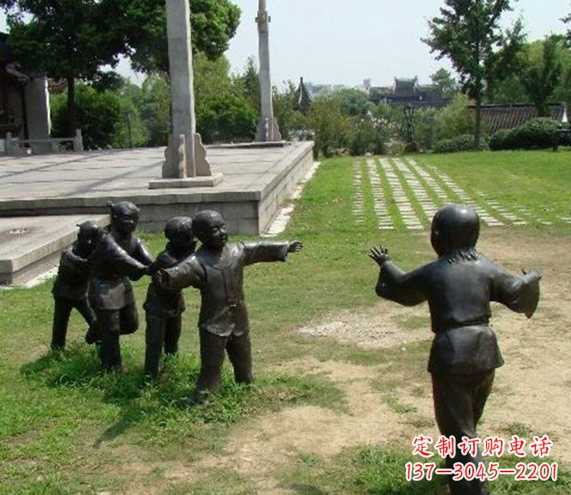 湖南老鹰雕塑，巧妙玩耍、永记美好