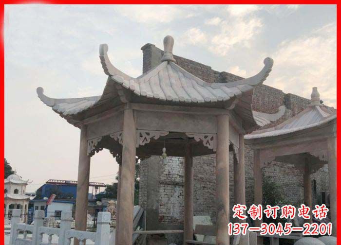 湖南公园晚霞红六角石雕凉亭