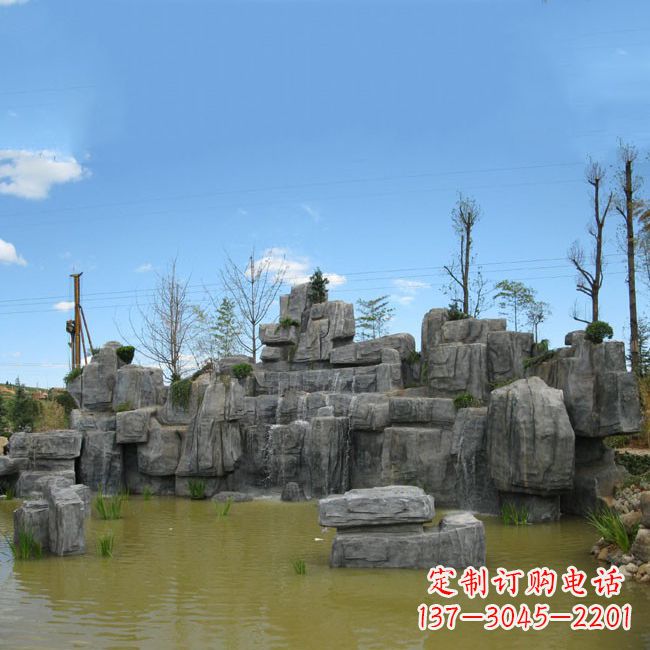 湖南金碧辉煌的公园雕塑