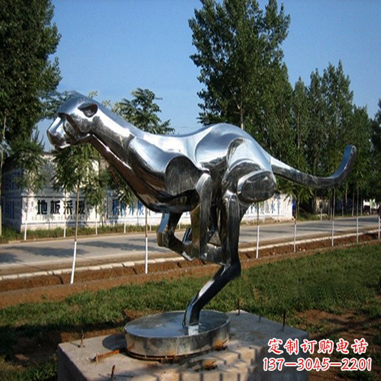湖南活泼可爱的袋鼠拉丝不锈钢雕塑