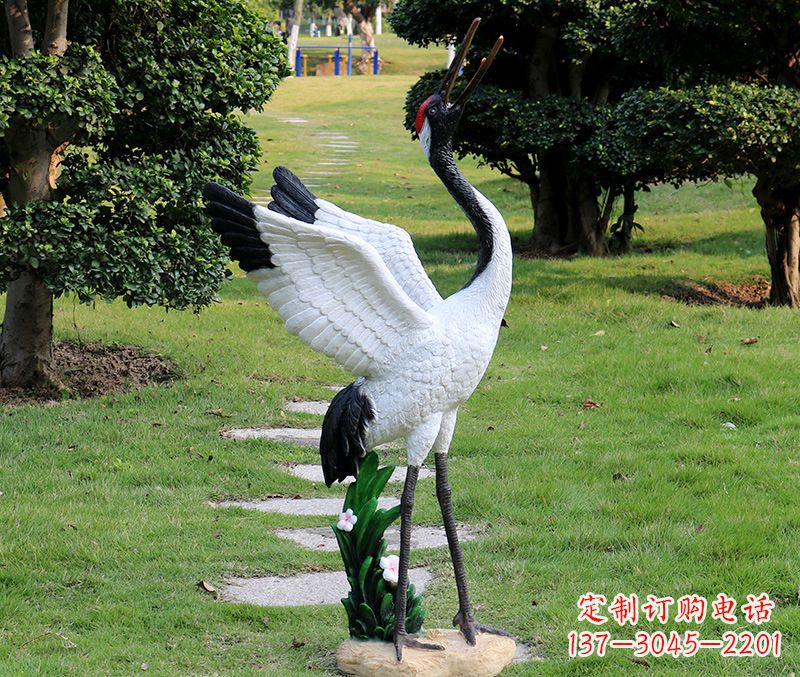 湖南古典仙鹤雕塑,融入神秘风语