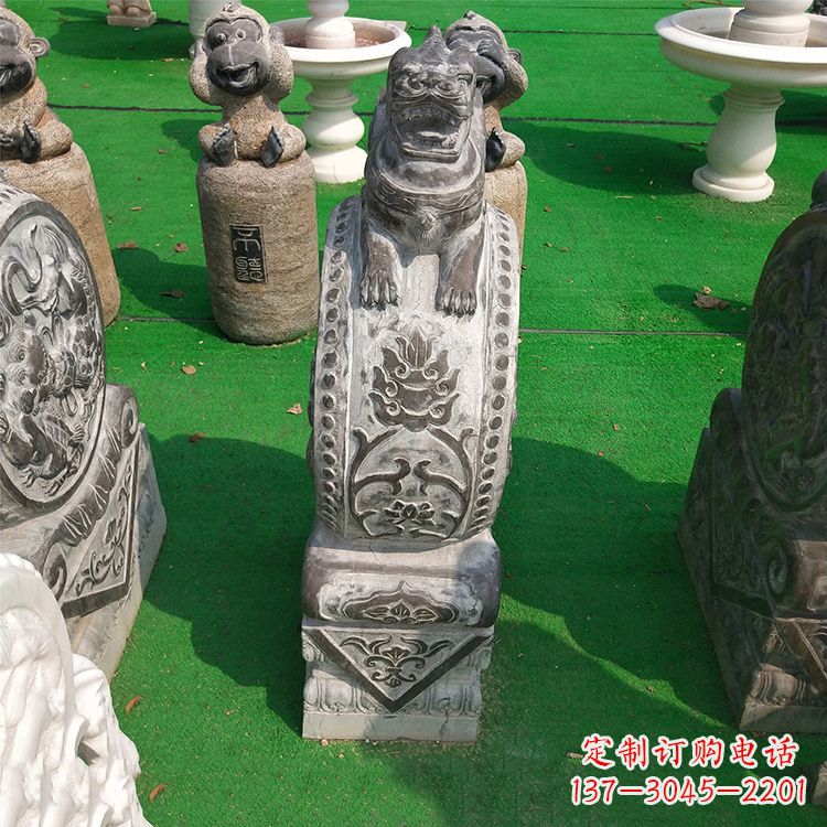 湖南古代石雕狮子门墩雕塑