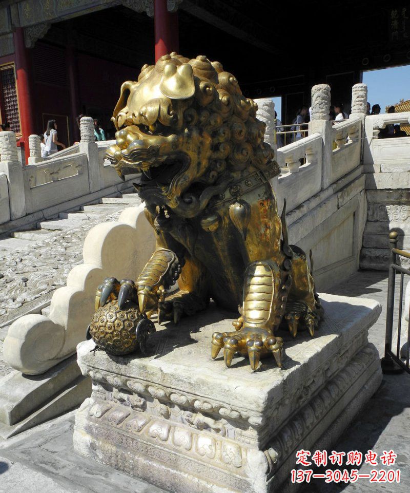 湖南故宫铜制狮子雕塑,传承中国传统文化