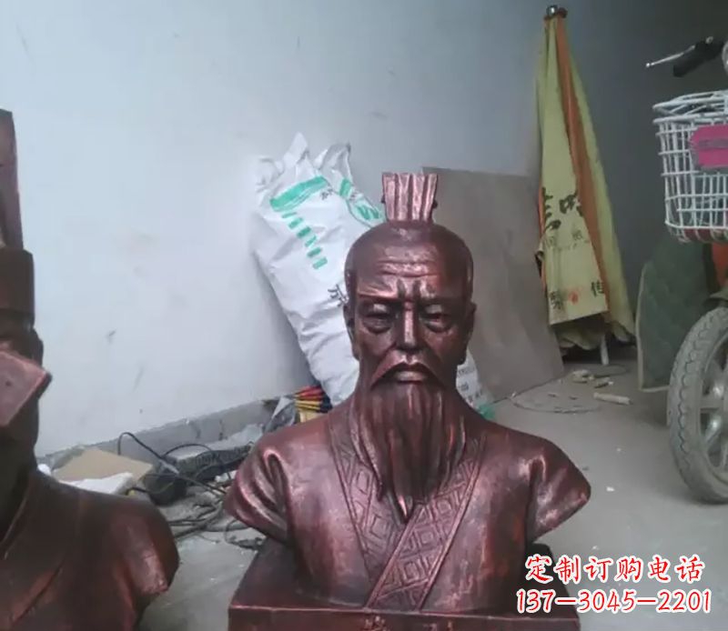 湖南管仲古代人物胸像铜雕,展现古代官僚风范