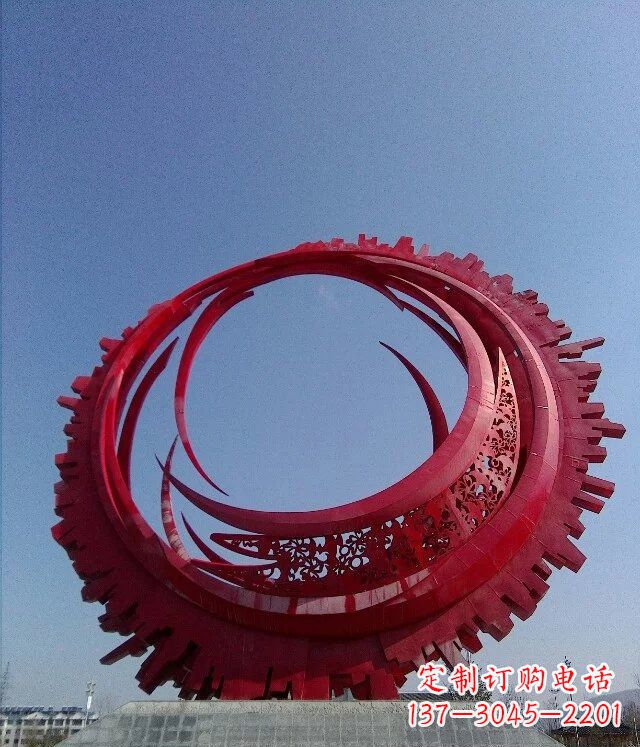 湖南精致而又引人注目的不锈钢齿轮雕塑