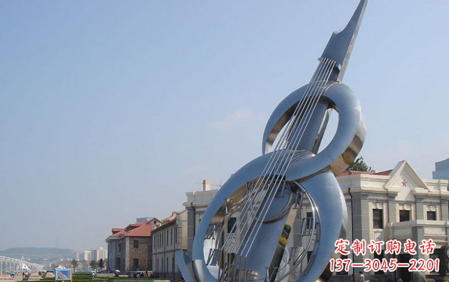 湖南广场不锈钢大提琴雕塑