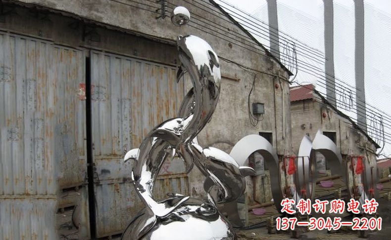 湖南广场不锈钢海豚雕塑