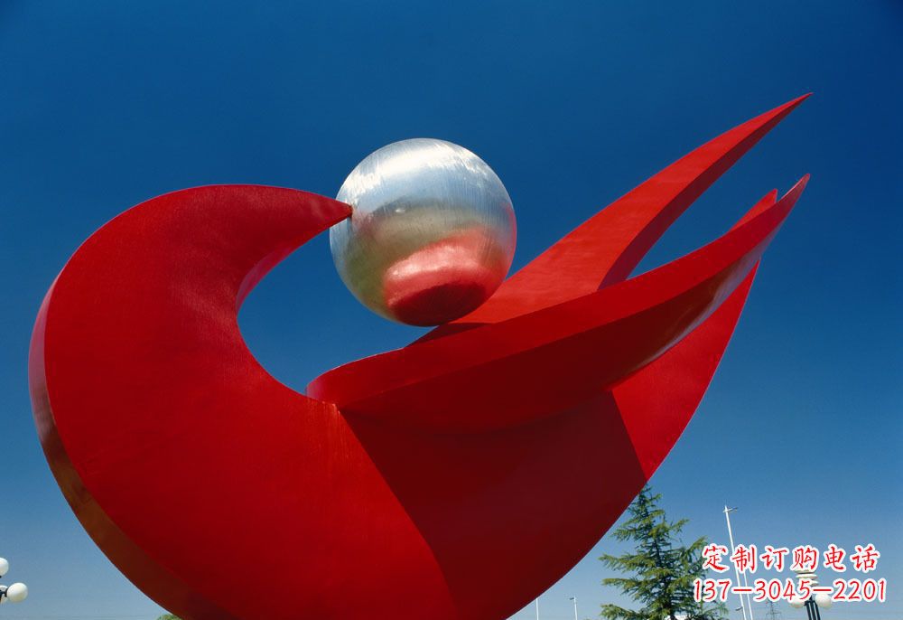 湖南广场不锈钢和平鸽明珠雕塑