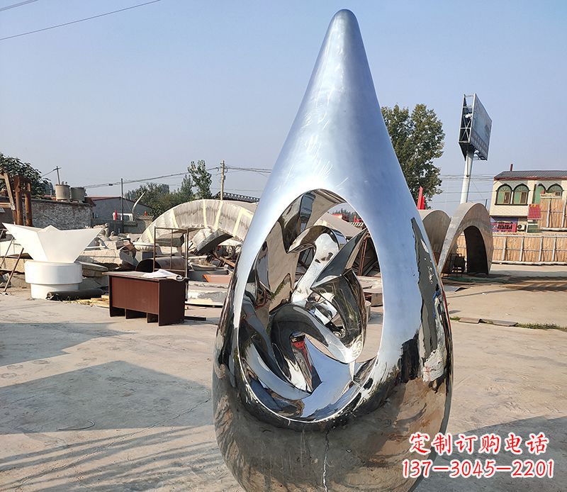 湖南持久耐看的不锈钢镜面水滴雕塑