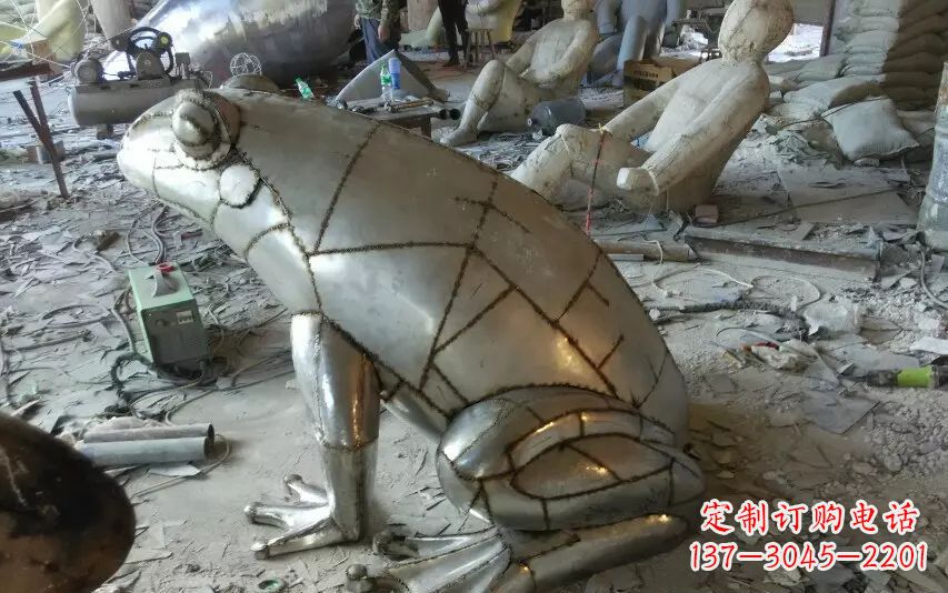 湖南中领雕塑精美不锈钢青蛙动物雕塑