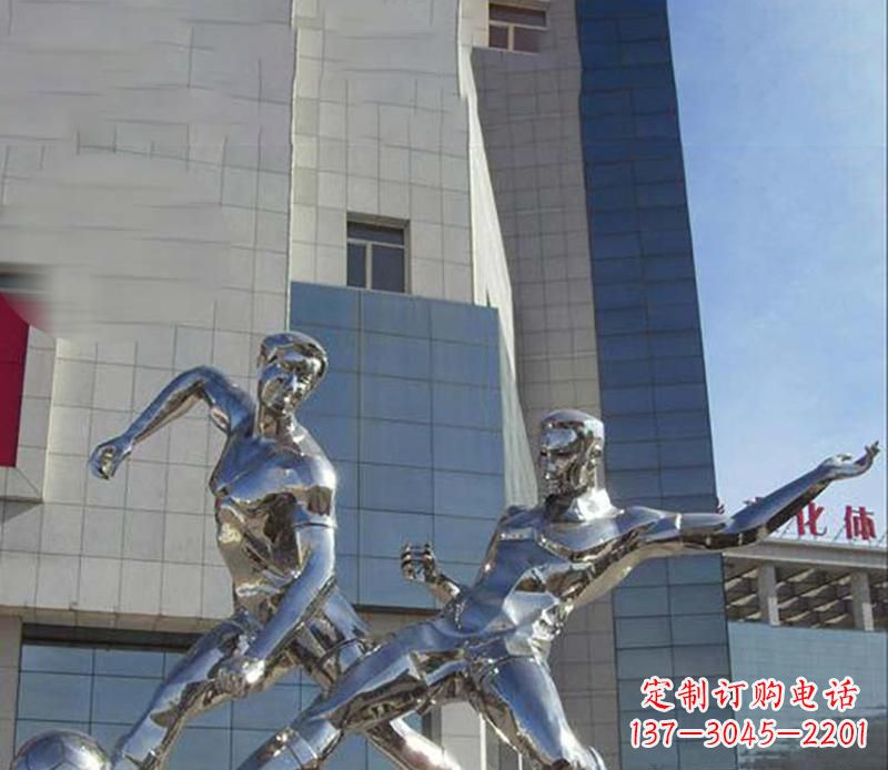 湖南中领雕塑：专业的足球运动雕塑定制