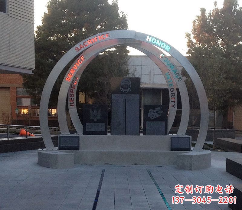 湖南创意无限的不锈钢圆环雕塑