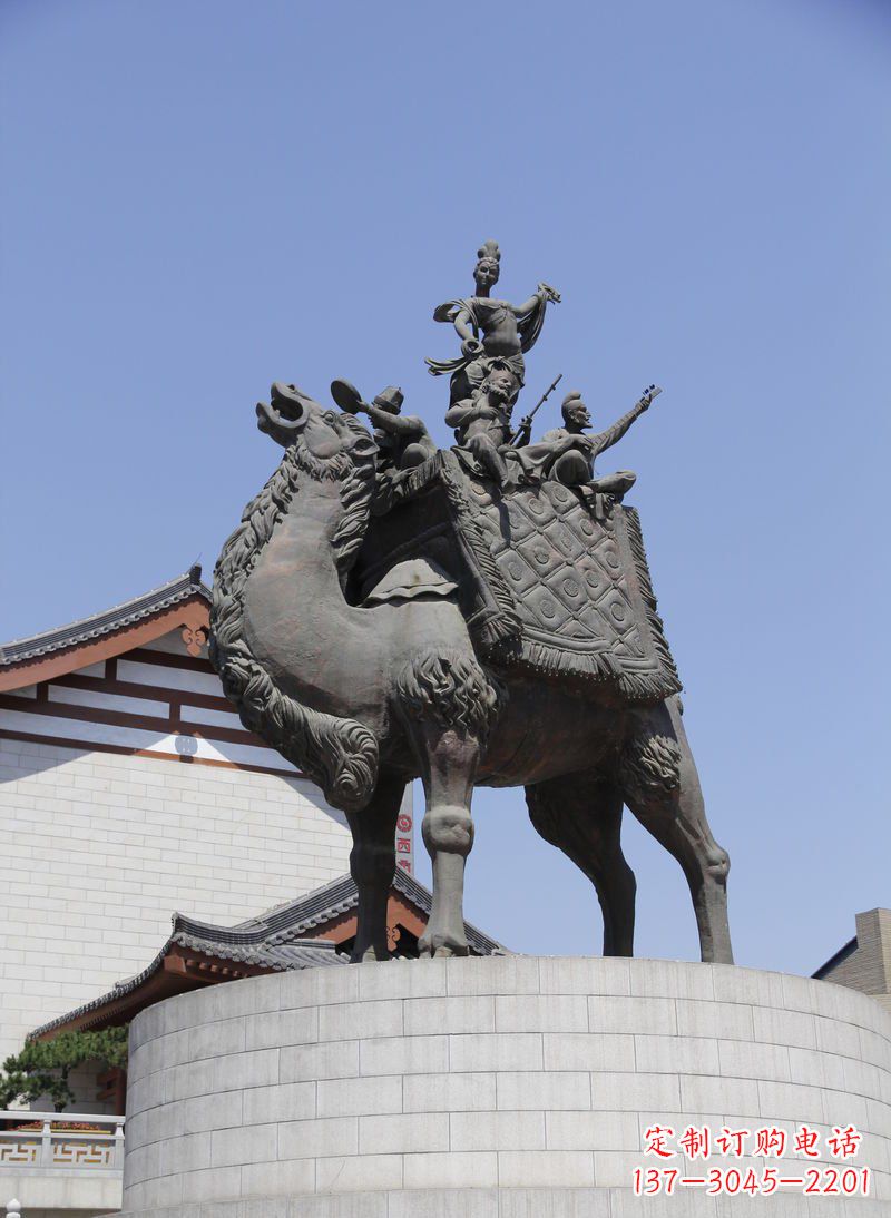 湖南中领雕塑:古代人物骑骆驼铜雕