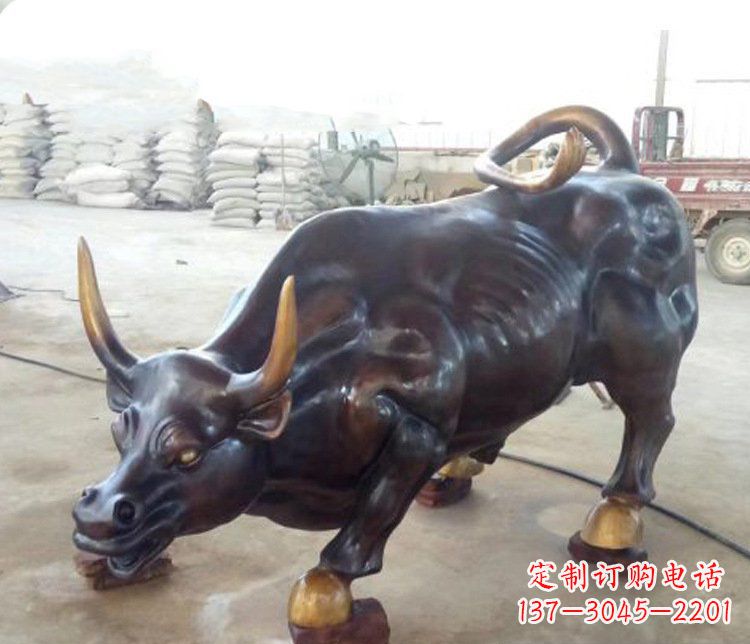 湖南牛玻璃钢仿铜动物雕塑-把动物雕塑带入生活